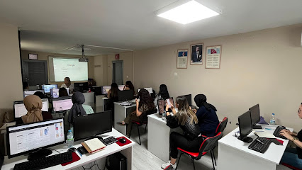 ETKİN AKADEMİ BİLGİSAYAR KURSU Yazılım Kursu Muhasebe Kursu Teknik Kurslar