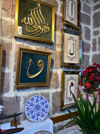 Arzu Yalınız Sanat Atölyesi
